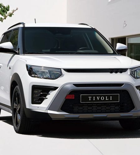 Tivoli white front